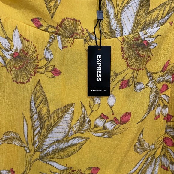 NWT Express Yellow Floral Wrap Maxi Skirt - Picture 5 of 5